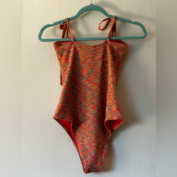 Aerie Pink Multicolored One Piece Swimsuit Size Small 🧜‍♀️ - Picture 2 of 3